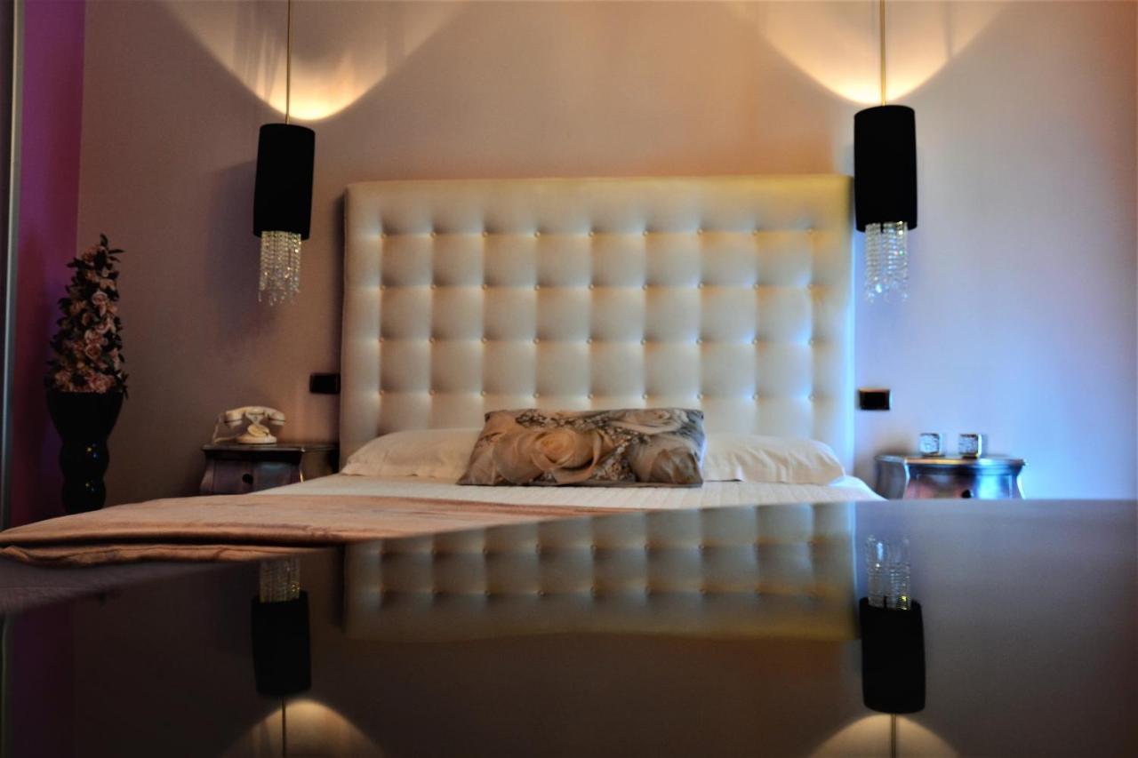 Hotel In - Lounge Room Cazzago  Exteriér fotografie